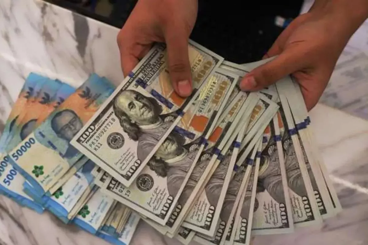 Rupiah Hari Ini 25 Mei Berisiko Melemah ke Rp17.800 per Dolar AS