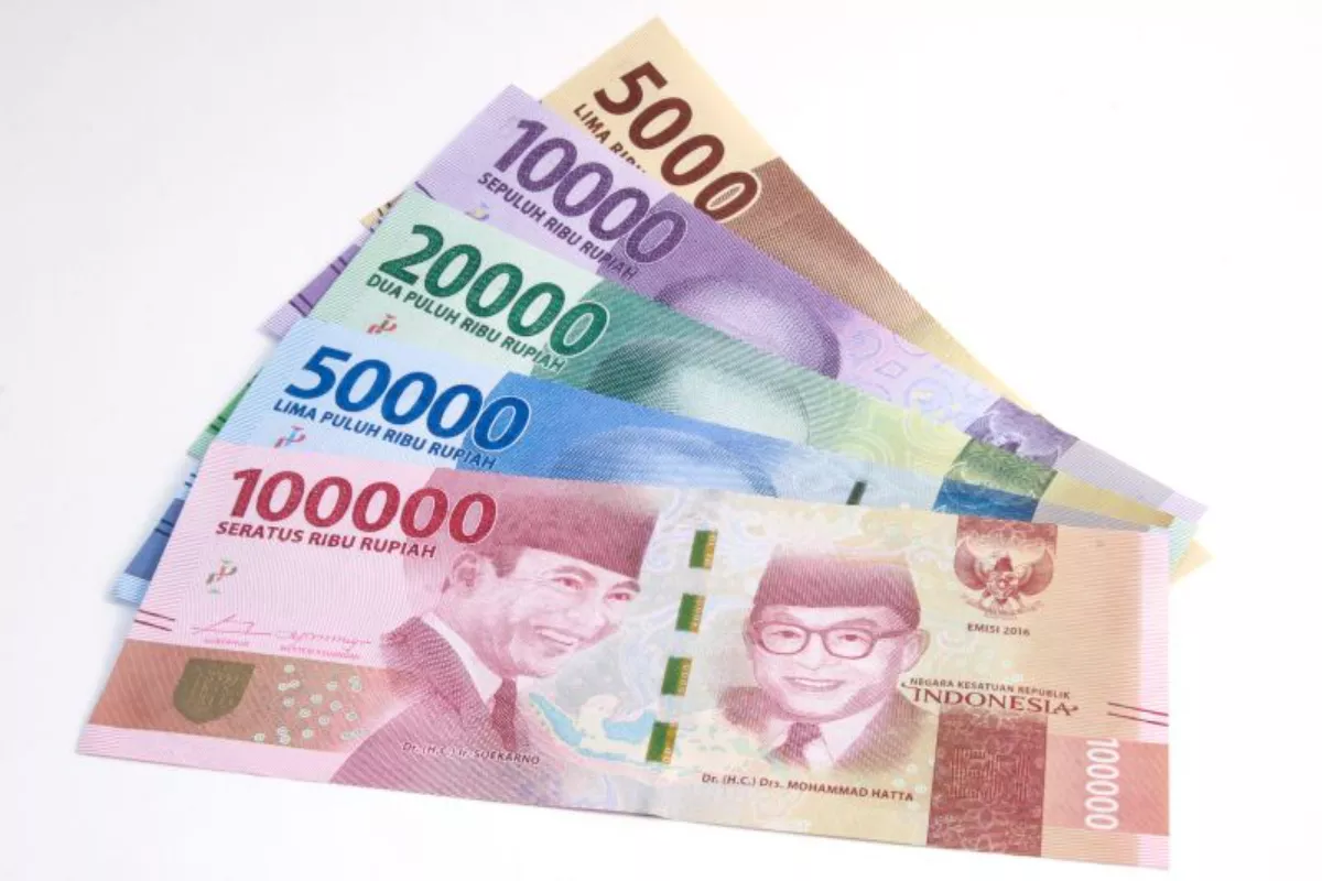 Rupiah Melemah 0,15 Persen Akibat Sentimen Eksternal