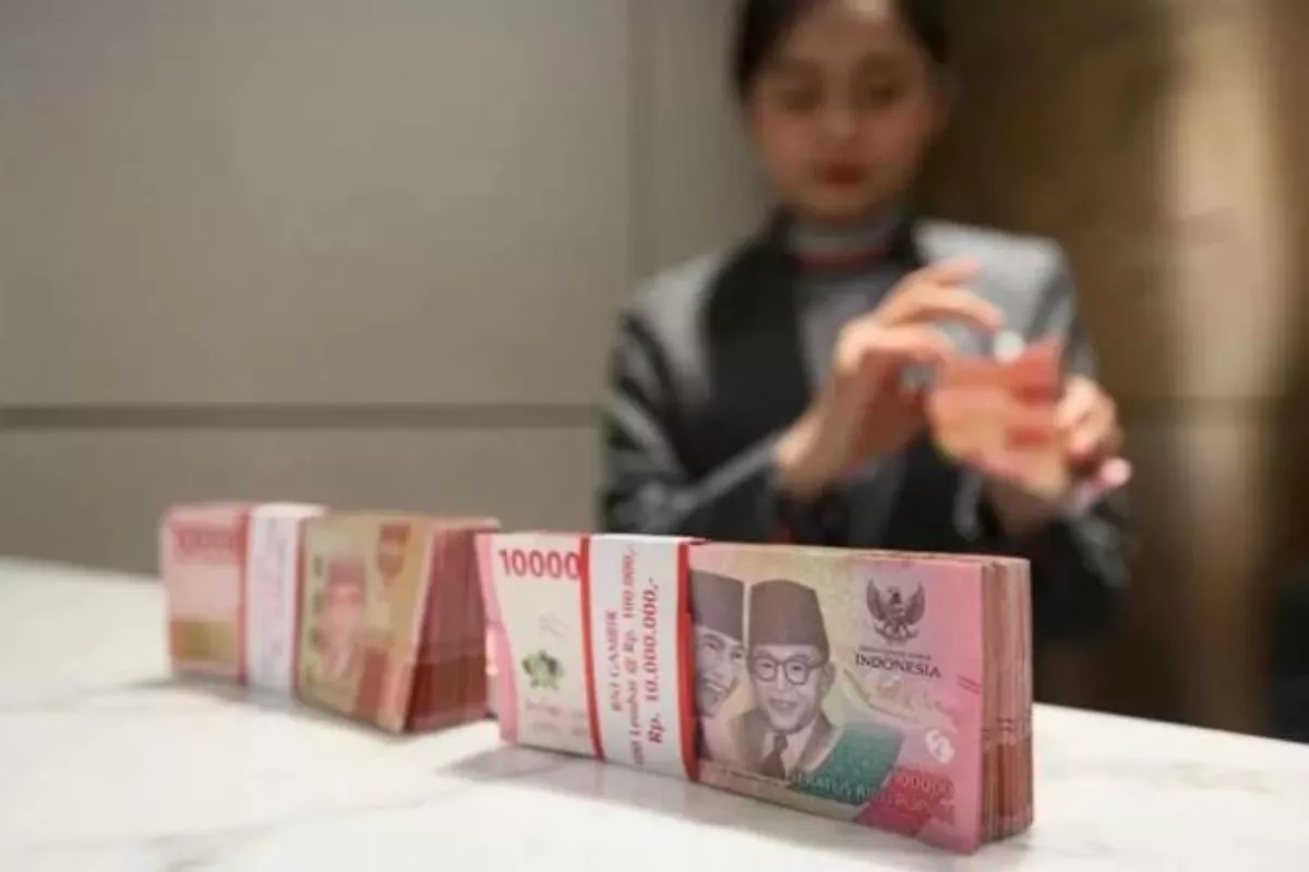 Rupiah Hari Ini Ditutup Menguat Tipis Menjadi Rp17.923 per Dolar AS