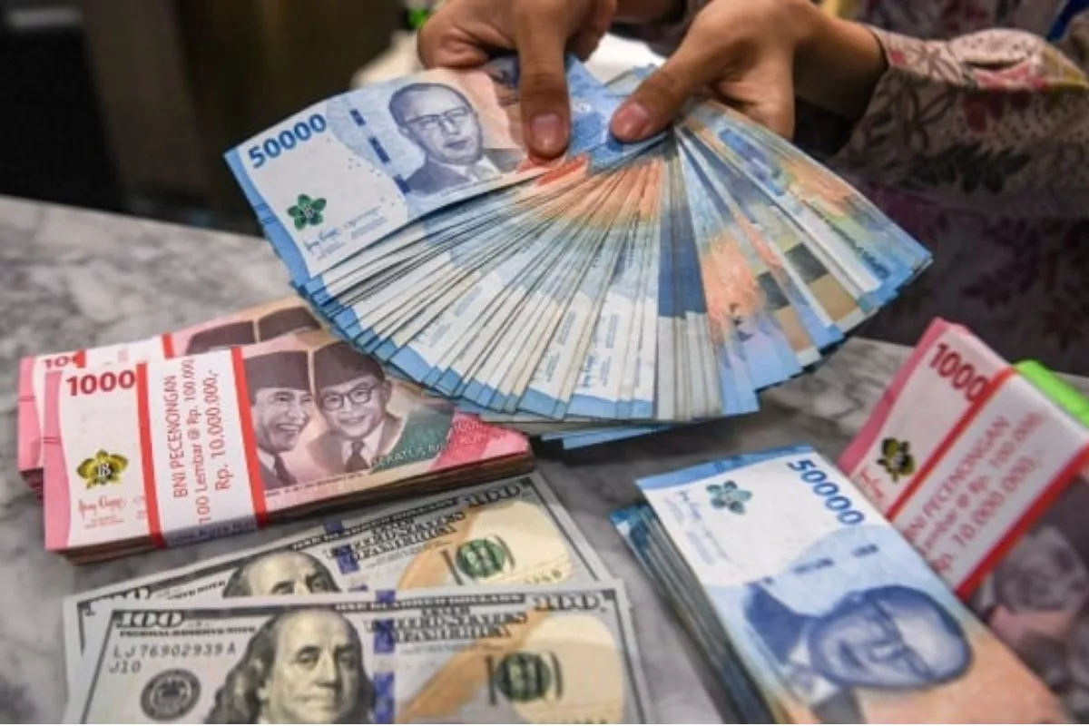 Kurs Dolar AS di BCA, BRI, Mandiri, & BNI Hari Ini, 12 Juni 2026