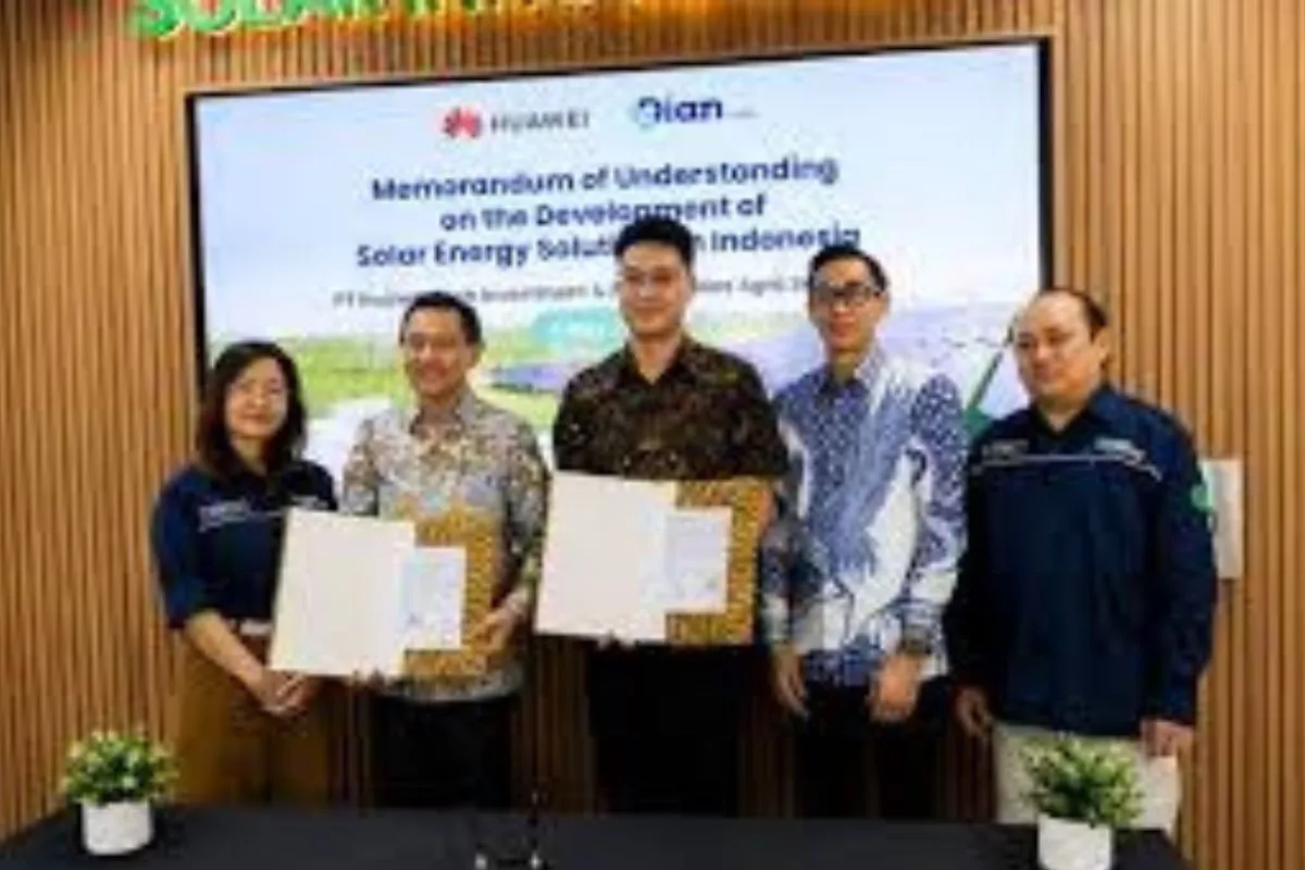 Inovasi Dian Solar: Pusat Kendali PLTS Terintegrasi Kini Hadir di Jakarta