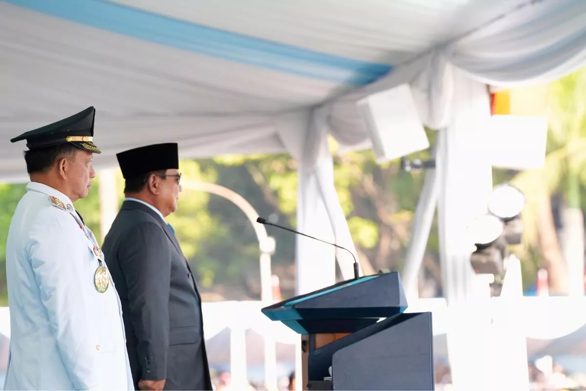 Mensesneg: Presiden Lantik 1.204 Pamong Praja Muda IPDN