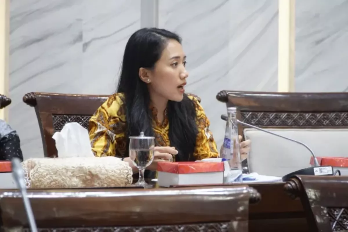 OJK Revisi Aturan Bursa Karbon Pakai Teknologi Blockchain