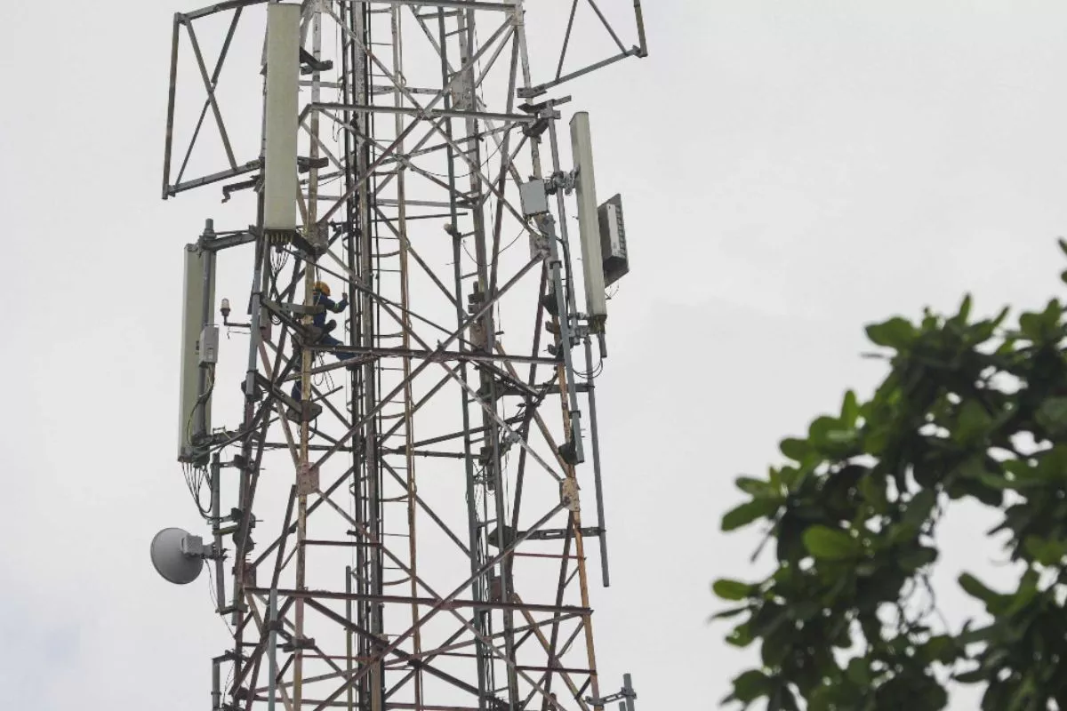 Jelang Lelang 700 MHz - 2,6 GHz, Ini Data Frekuensi 3 Operator