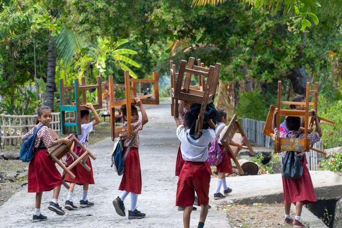 Kemendikdasmen Dorong Sekolah Terdampak Bencana Patuhi Regulasi