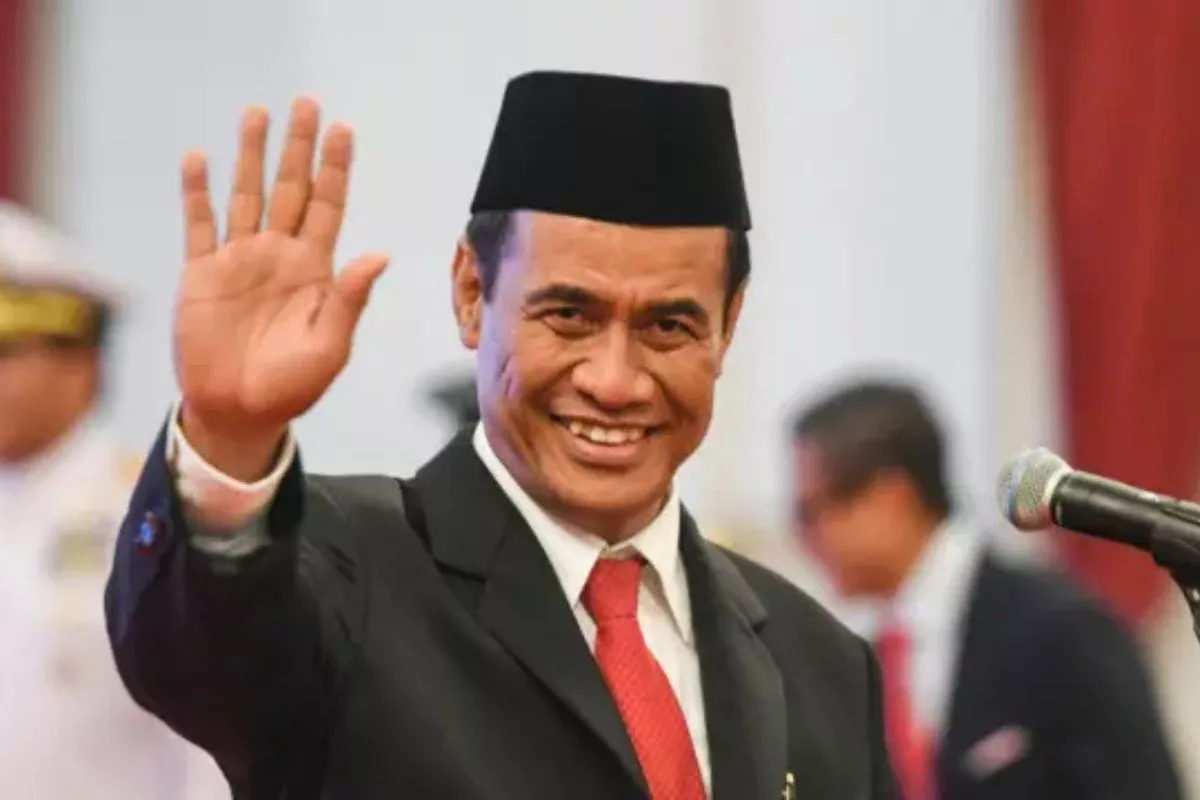 Mentan Amran Perpanjang Pakan Murah Demi Lindungi 3,8 Juta Peternak