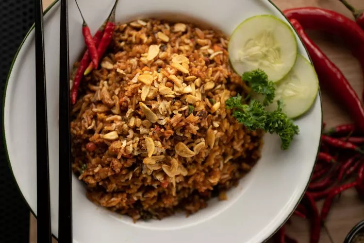 Cara Membuat Nasi Goreng Tanpa Bawang Tetap Gurih Beraroma Mentega Lezat