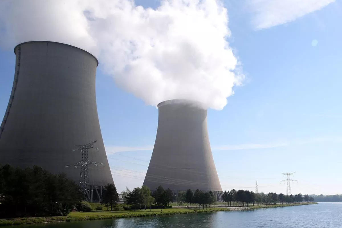 Pertamina Patra Niaga: RI Terlambat Beralih ke Energi Terbarukan