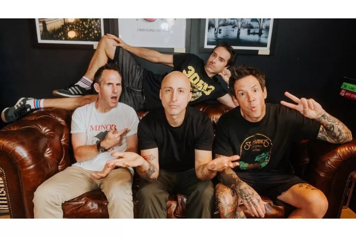 Konser Simple Plan di Surabaya: Jadwal War Tiket Anniversary ke-25