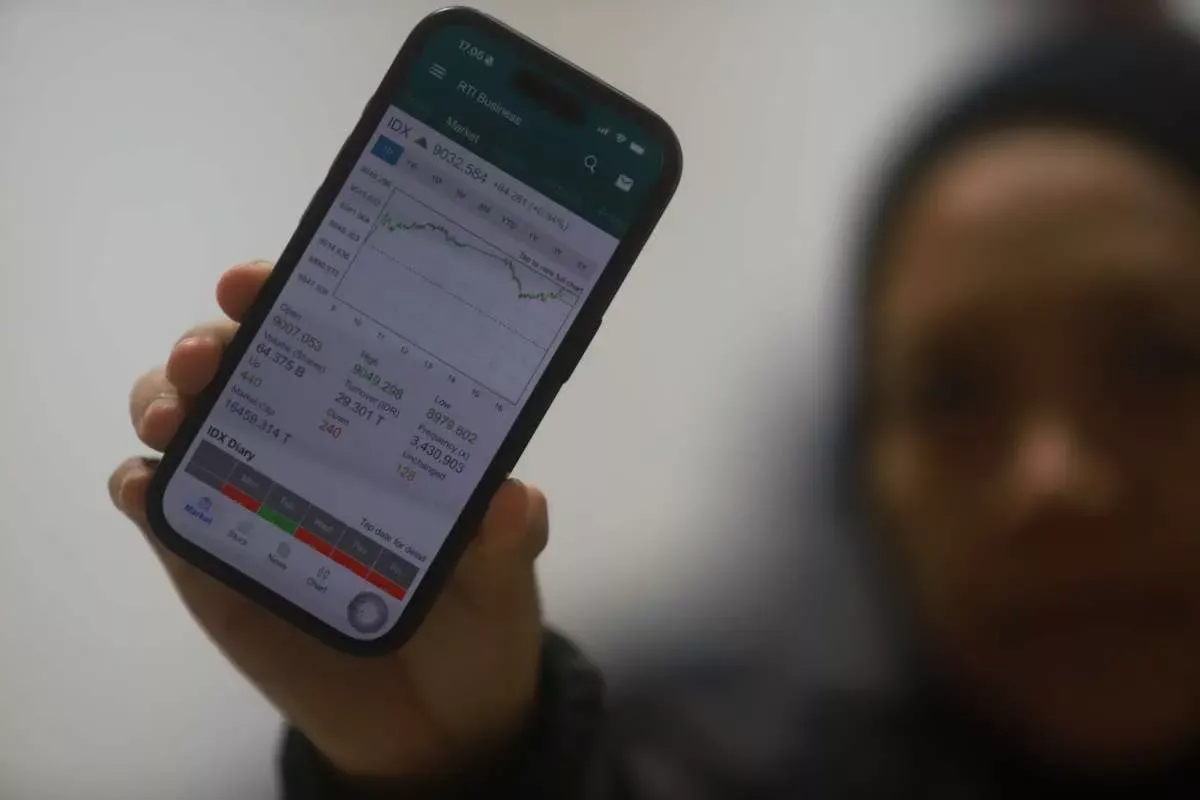 IHSG Berpotensi Lanjut Menguat, Cek Rekomendasi ADRO hingga BUMI