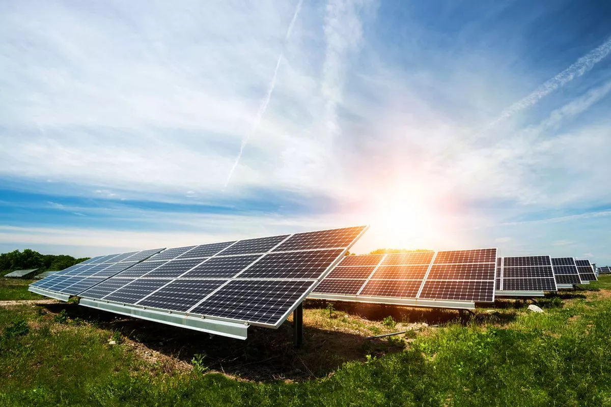Tekan Risiko Energi, Hotel Mewah di Bali Mulai Pasang PLTS Atap