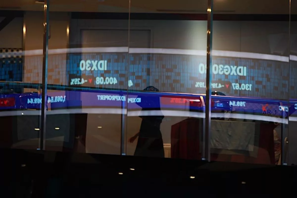 IHSG Melemah, Investor Asing Justru Borong Saham Rp 2,51 Triliun di BEI