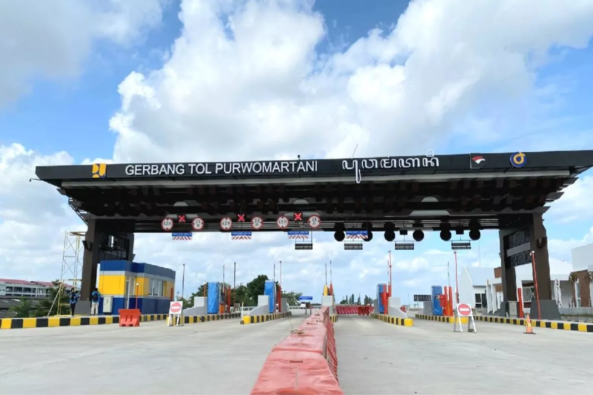 Progres Pembangunan Tol Jogja Solo Ruas Prambanan Capai 98 Persen