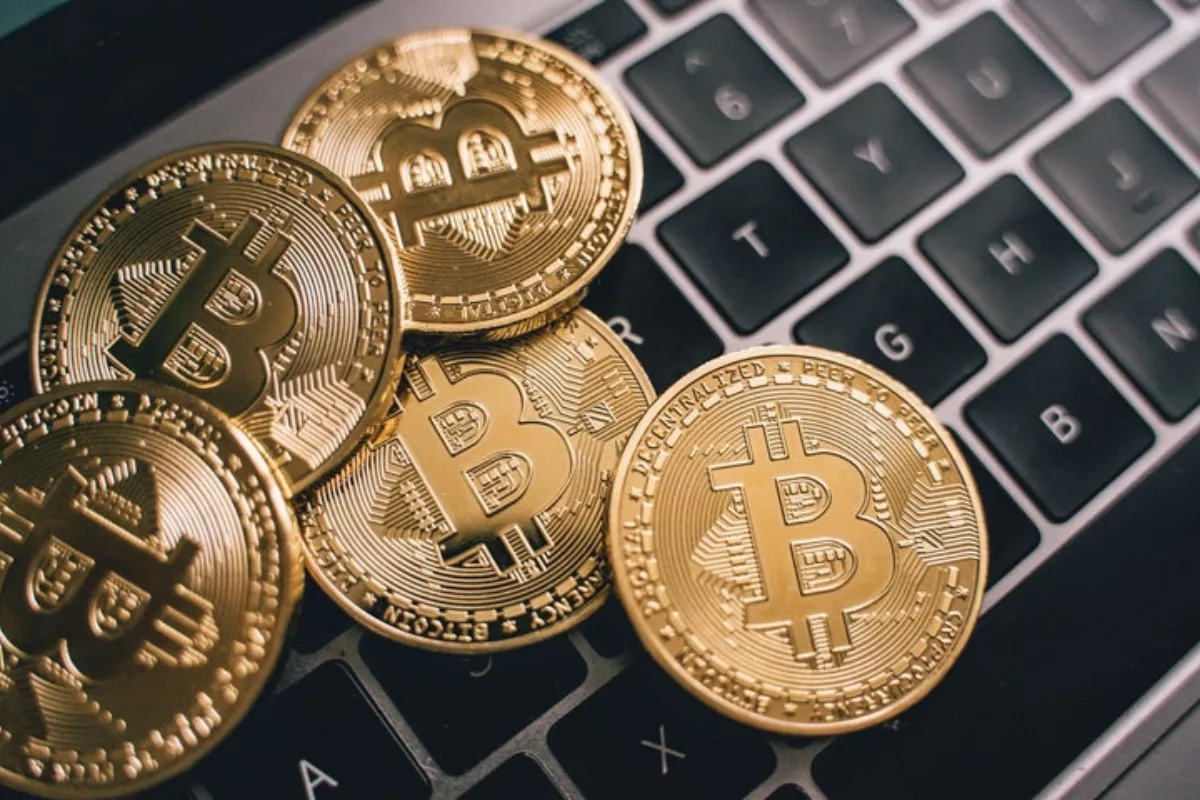 Analisis Kebijakan Moneter Serta Fiskal Terkait Kenaikan Suku Bunga