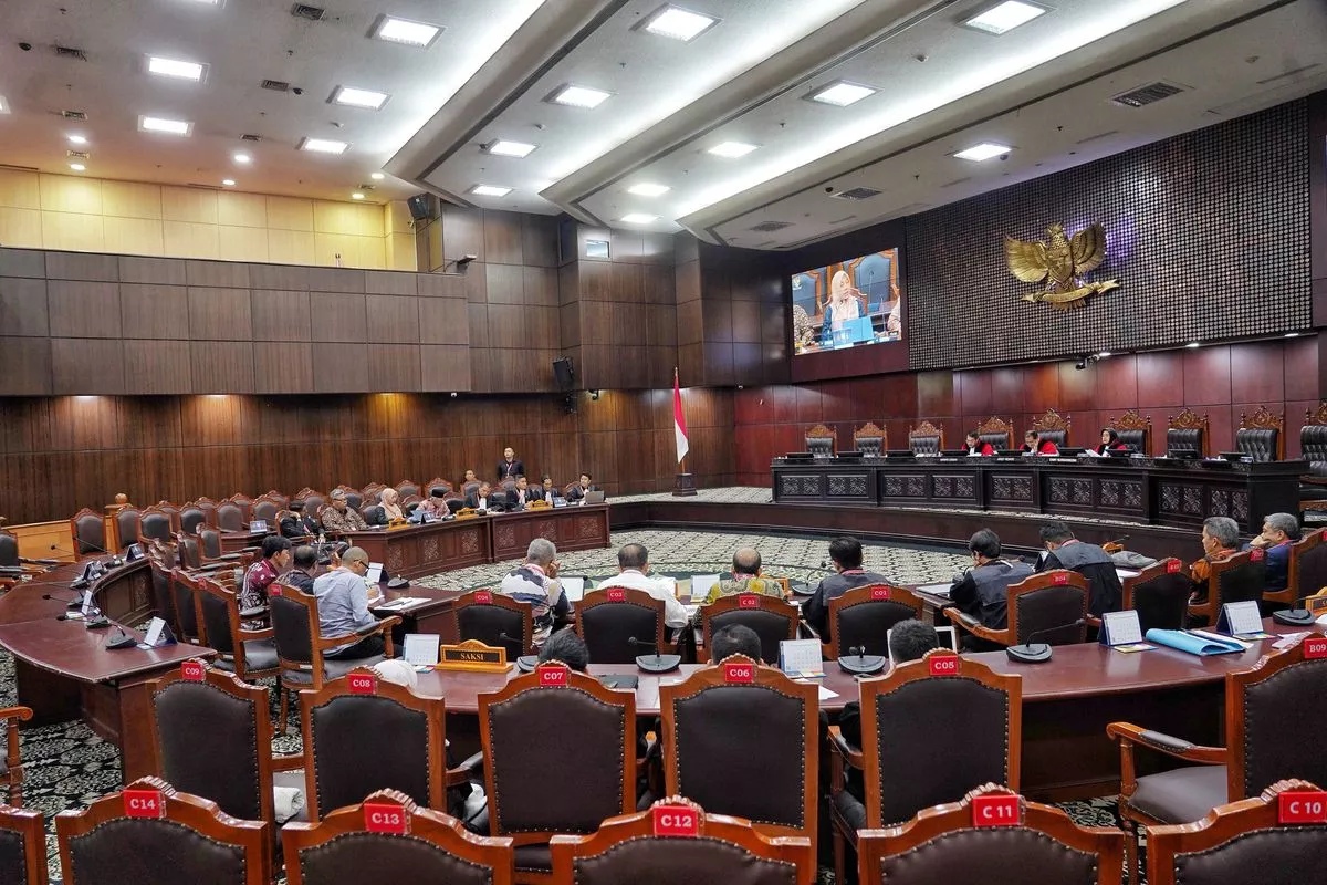 Hari Ini, MK Bacakan Putusan Uji Materiil APBN hingga UU ITE