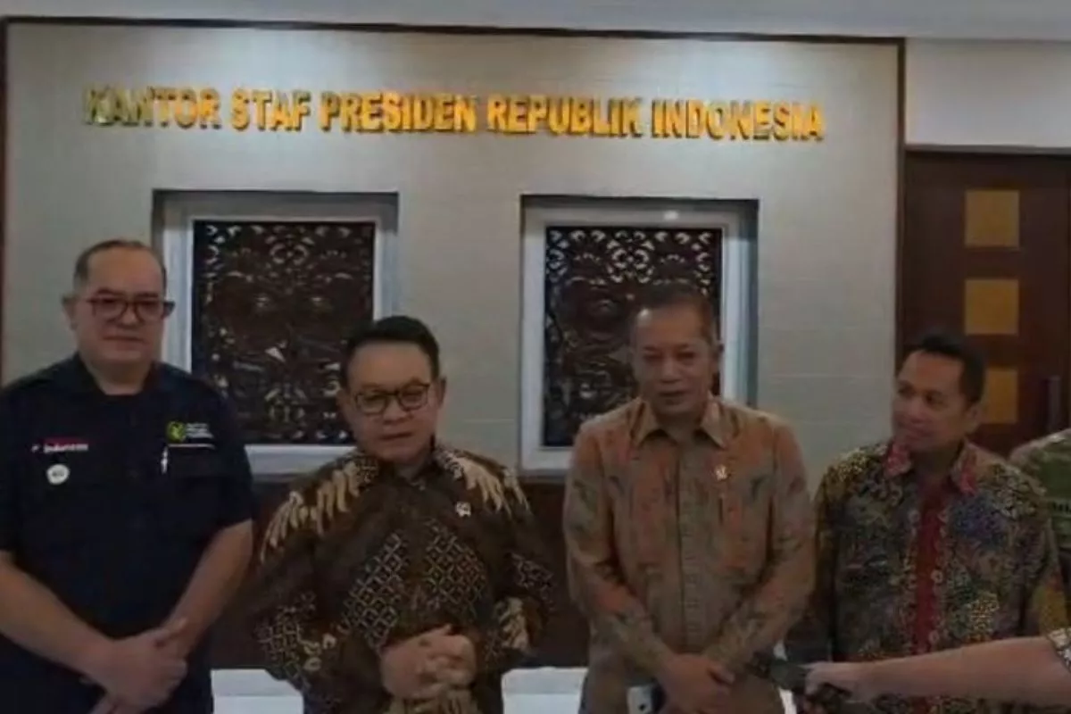 KSP Dudung dan Menkop Ferry Bahas Perpres KopDes Merah Putih
