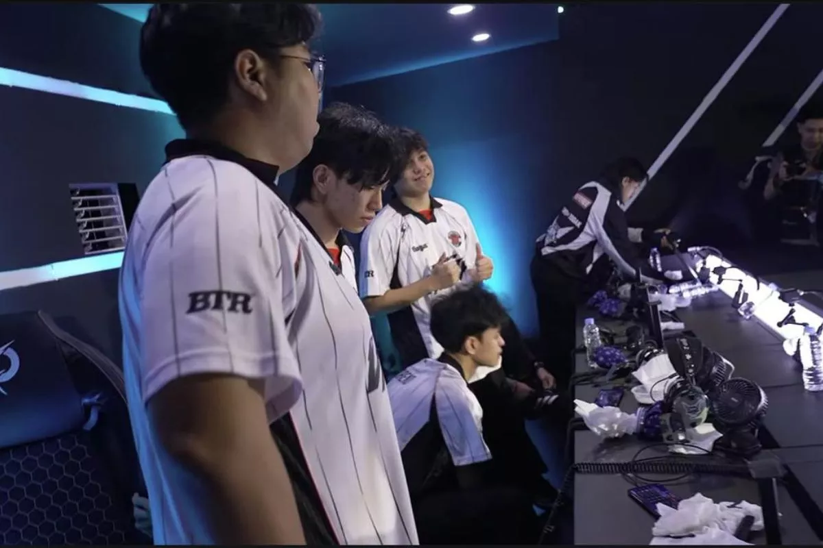 Tumbangkan Geek Fam, BTR Tantang ONIC di Grand Final MPL ID S17