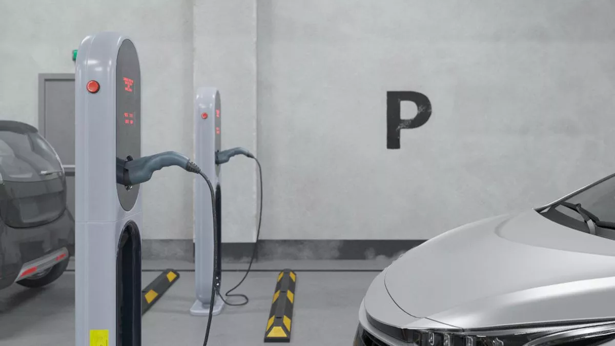 Baterai Mobil Listrik: Strategi Rawat Mobil Listrik Agar Anti-Drop