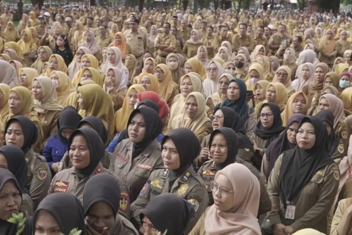 Pemerintah Wajib Pastikan Pembayaran Hak Gaji PPPK Terjamin di Daerah!