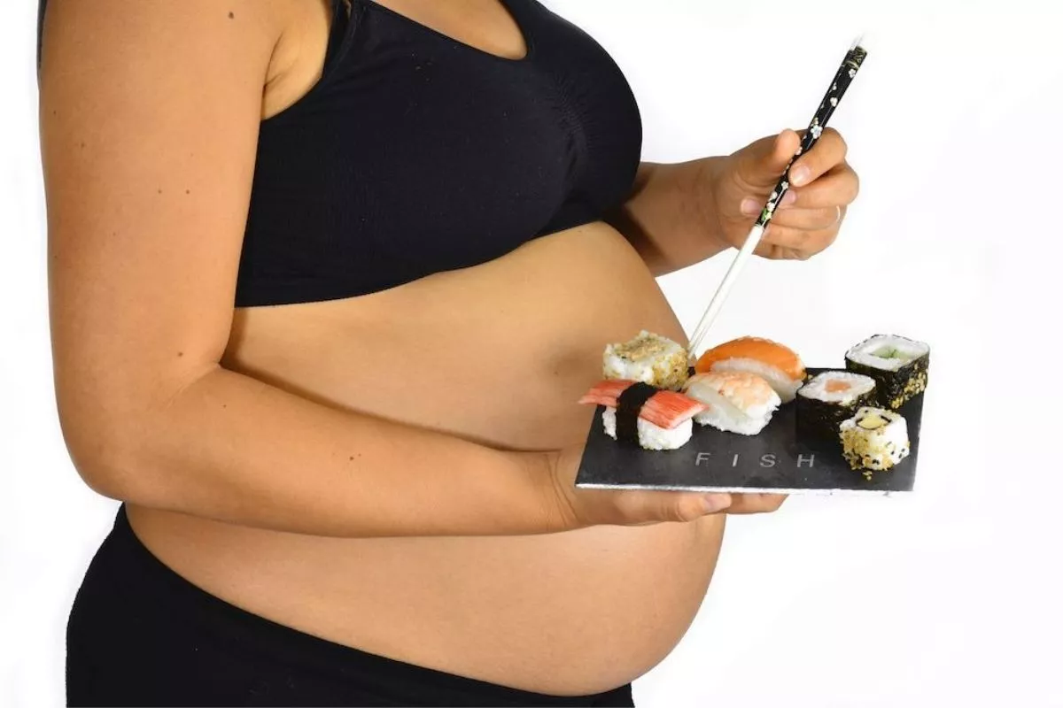 Amankah Ibu Hamil Makan Makanan Pedas? Ini Faktanya