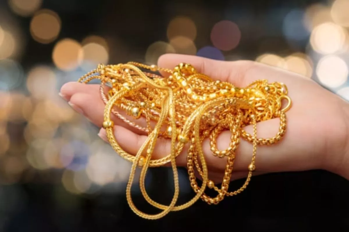 Harga Emas Perhiasan 24 Karat Naik Jadi Rp1,45 Juta per Gram