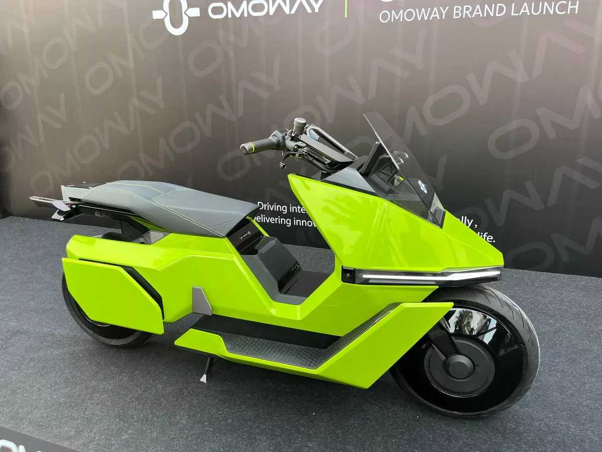 Harga Motor Listrik Makin Terjangkau Berkat Inovasi Baterai Swap