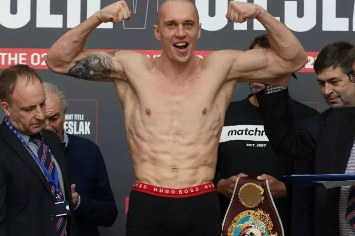 Michal Cieslak Resmi Jadi Juara Dunia Penuh Kelas Penjelajah WBC