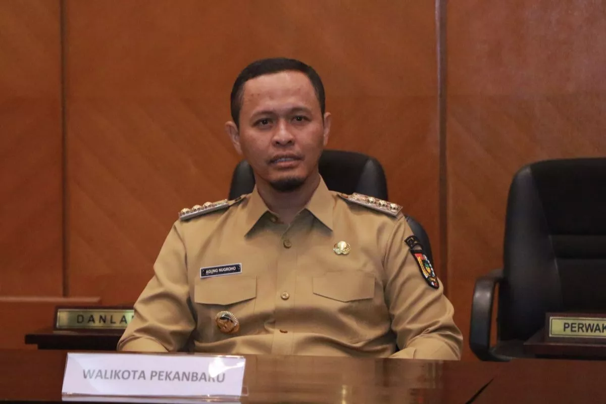 Wali Kota Pekanbaru Evaluasi Kinerja Camat demi Layanan Masyarakat