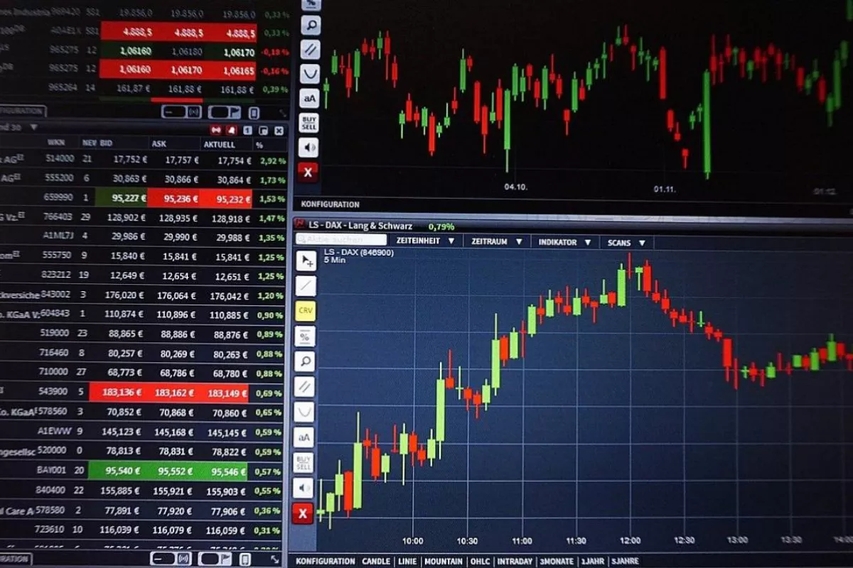 Daftar Saham PER Terendah dan Tertinggi LQ45: AADI Naik 5,87 Persen