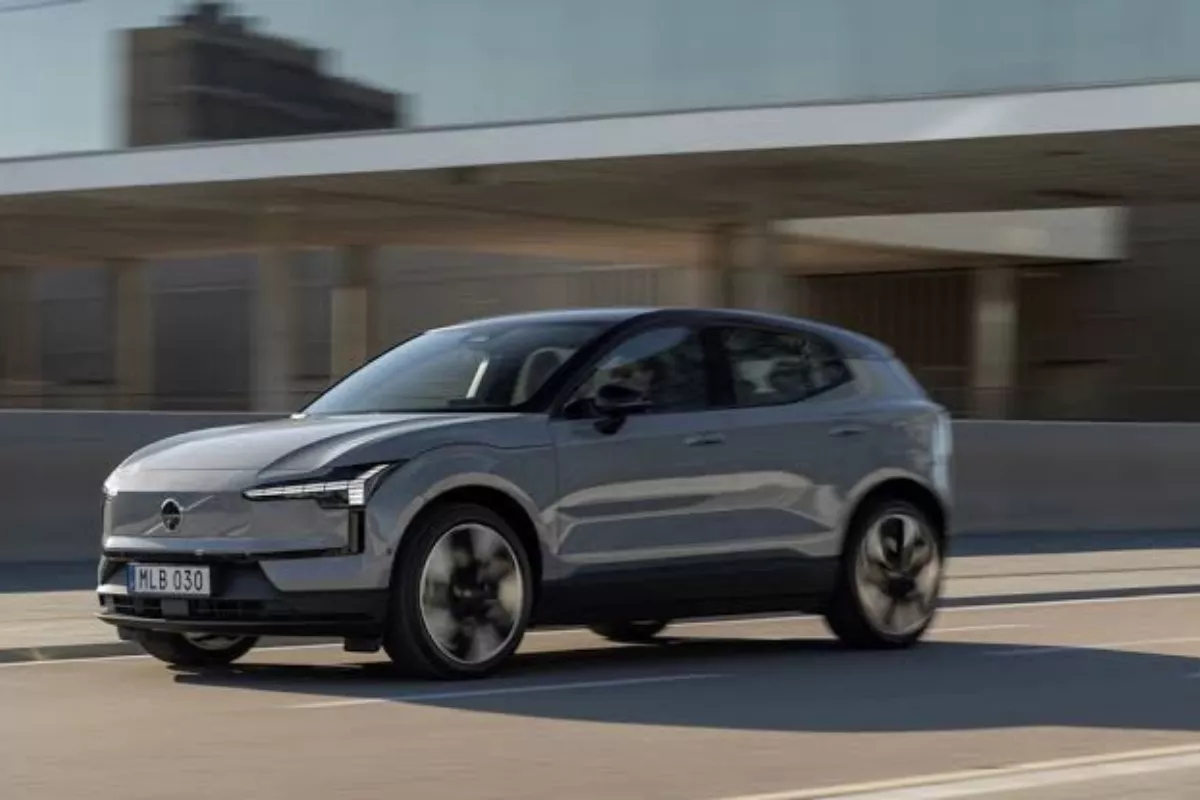 Volvo Australia Mulai Perbaiki EX30 Terdampak Risiko Kebakaran