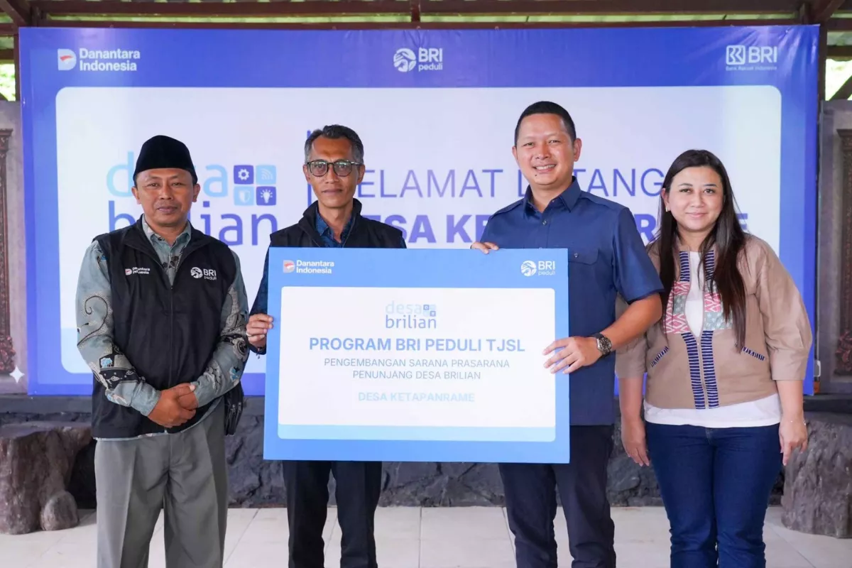 BRI Peduli Salurkan Bantuan Fasilitas Publik di Desa Ketapanrame