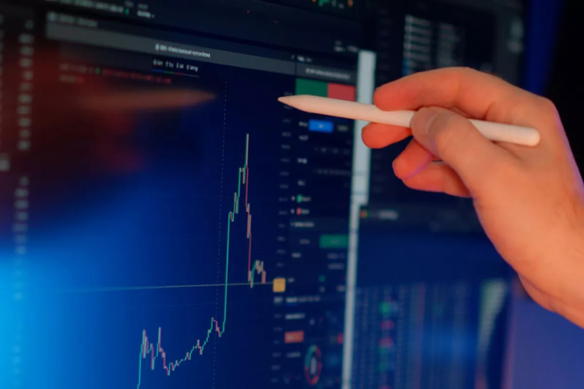 Rekomendasi Saham MNC Sekuritas saat IHSG Masih Rawan Melemah