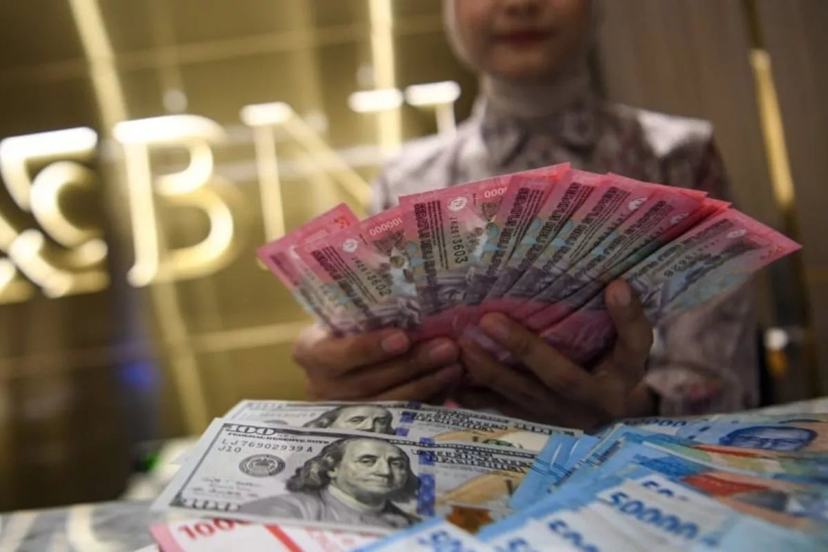 Cek Kurs Dolar AS di BCA, BRI, Mandiri, dan BNI Hari Ini