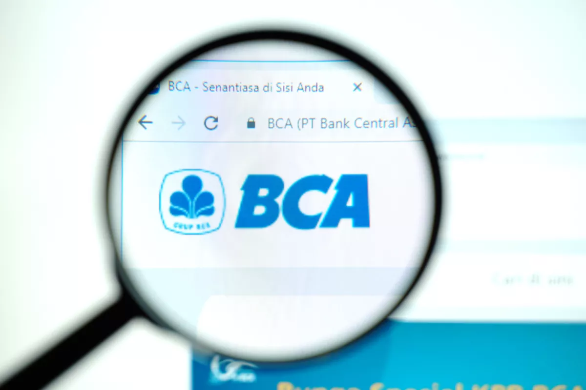 Saham BBCA Turun ke Rp 6.075, Analis Sebut Masih Bank Terkuat