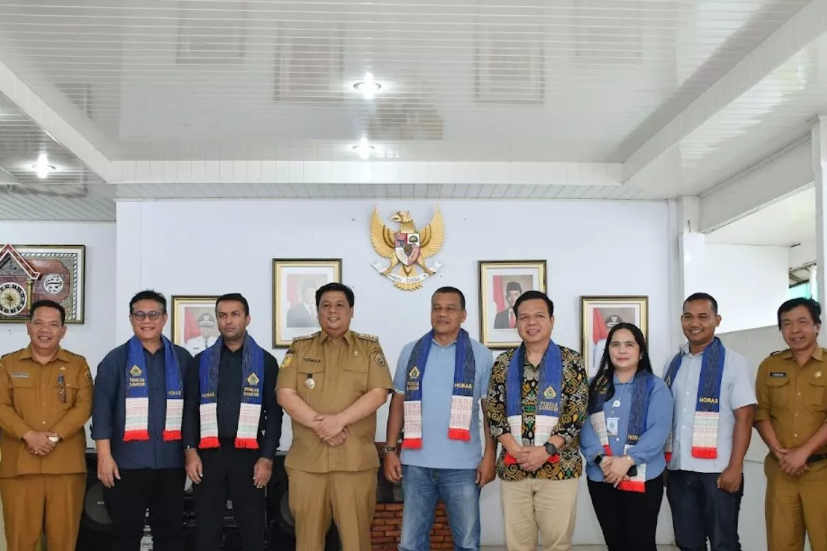 Samosir Gandeng Inggris Bangun Pompa Air Tenaga Surya untuk Petani