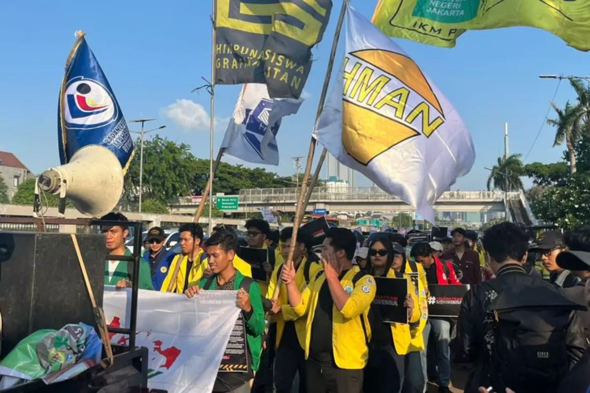 Ada Unjuk Rasa BEM UI, Pengendara Diimbau Hindari Bundaran HI