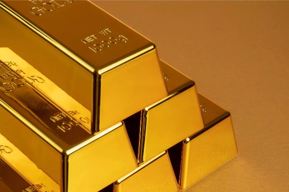 Harga Emas Dunia Menguat 2,1 Persen Sepekan di Tengah Sentimen Global