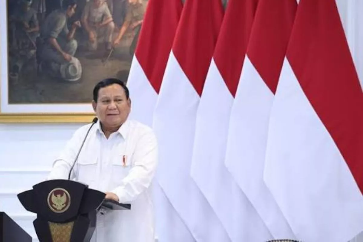 Prabowo Sapa Para Menteri Sebelum Memulai Sidang Kabinet Paripurna