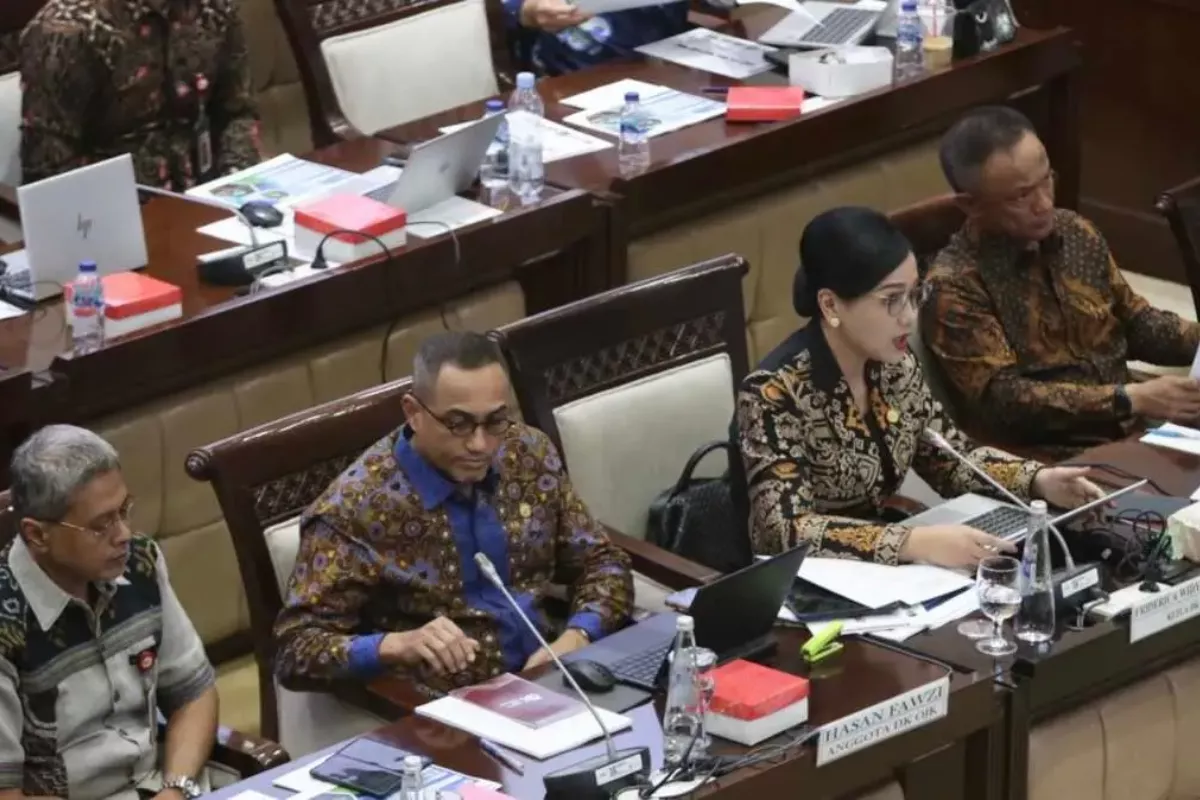 OJK Targetkan Revisi Aturan Bursa Karbon Selesai Juli 2026