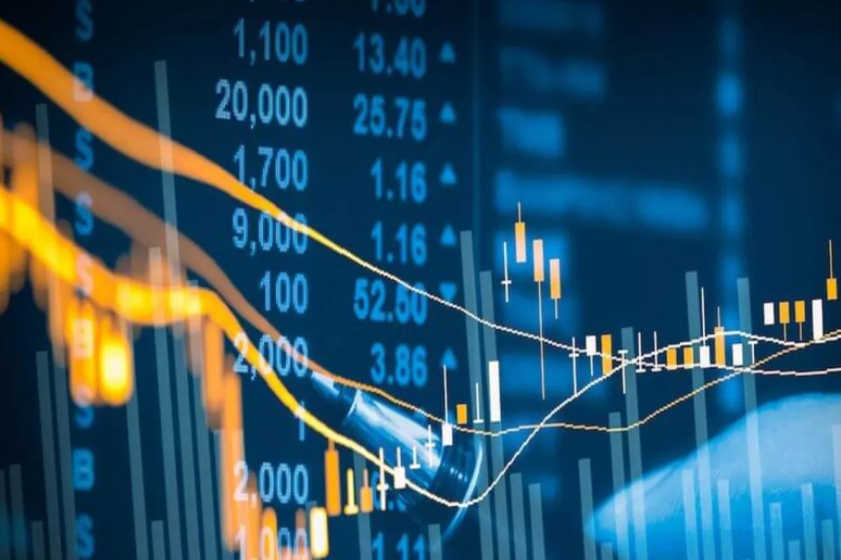 IHSG Bergerak Solid, Investor Nantikan Musim Laporan Keuangan