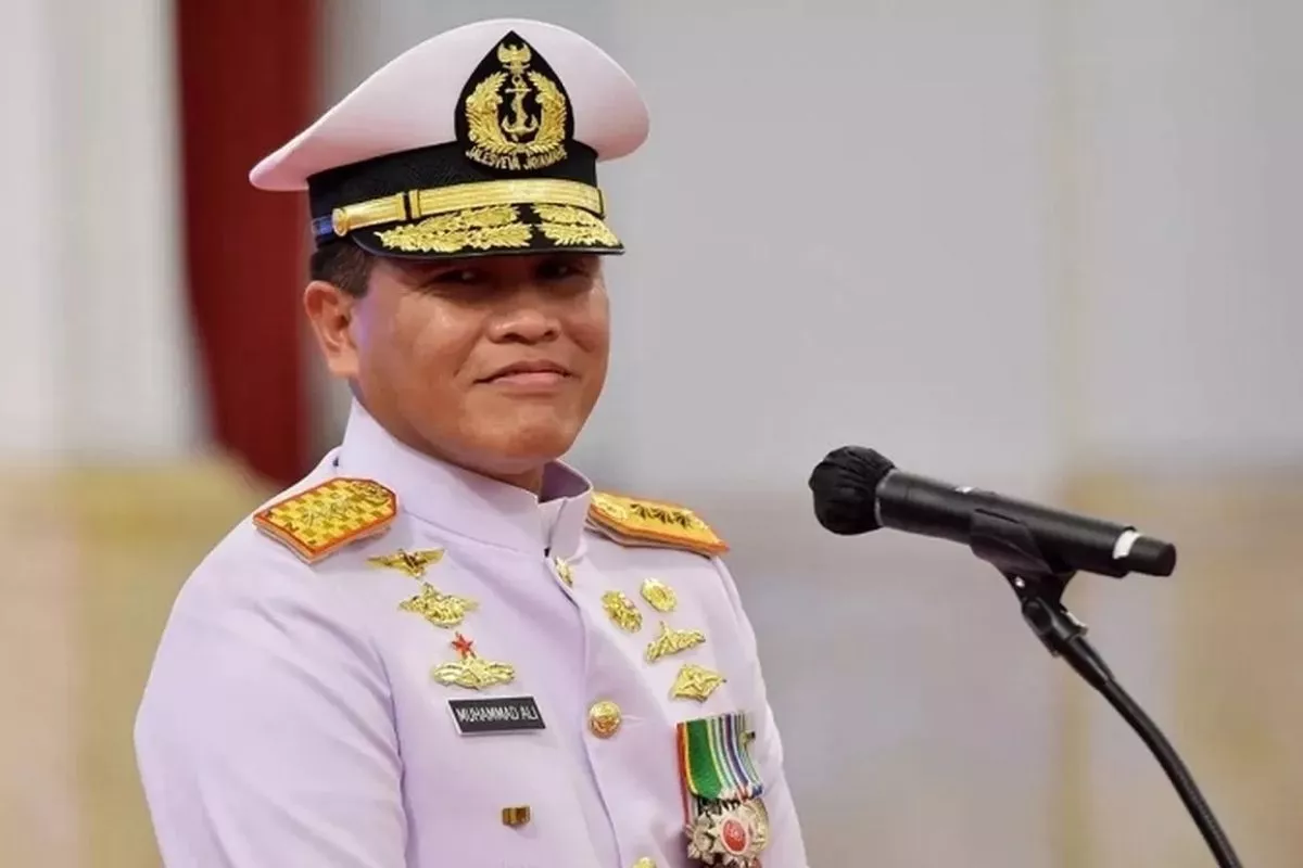 KSAL: Kapal Induk TNI AL Tak Perlu Pengawalan Saat Jalankan OMSP