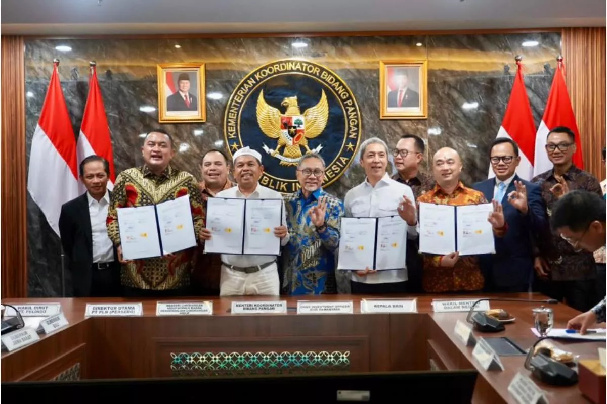 Menteri LH Ajak Masyarakat Pilah Sampah Guna Optimalkan PSEL Daerah