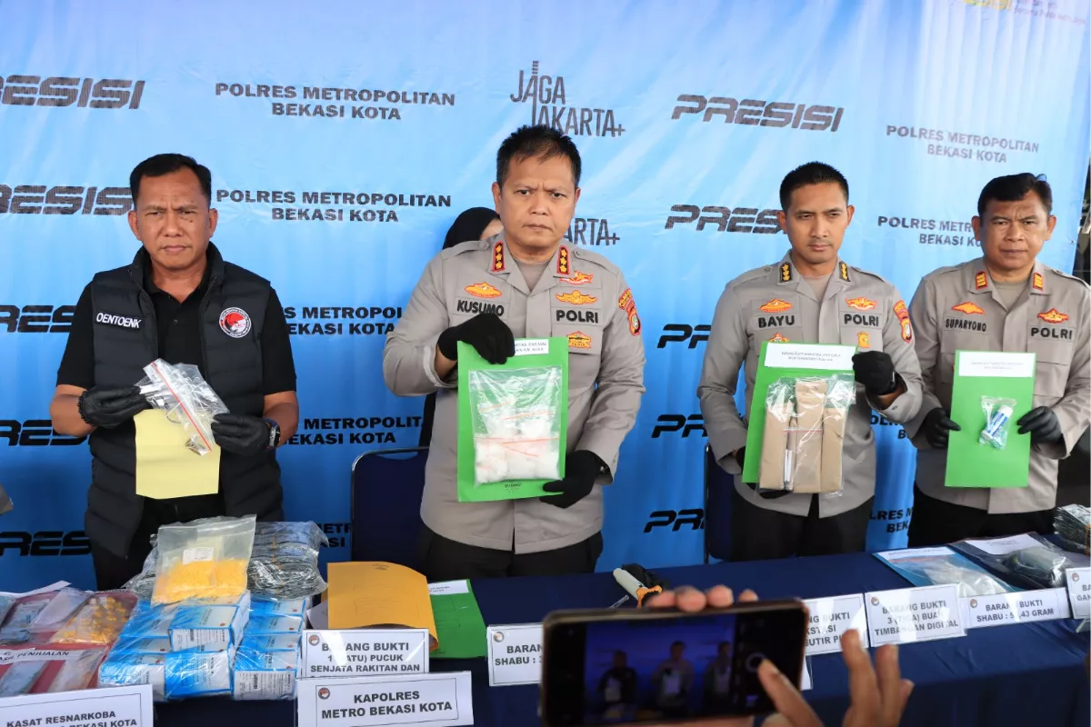 Polisi Ungkap Jaringan Sabu Lintas Bekasi–Bali, 5 Tersangka Dibekuk
