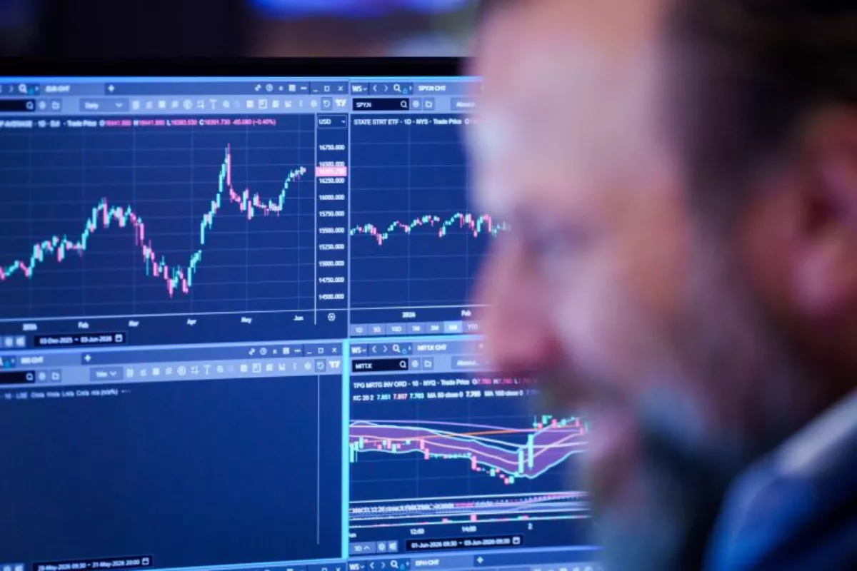 Futures Indeks Saham AS Melemah Akibat Konflik Iran dan Saham Oracle