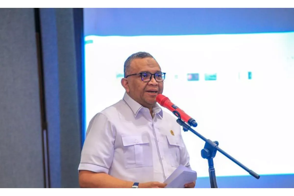 Wamenaker Tegaskan Pentingnya Kompetensi Teknisi Perangkat Digital