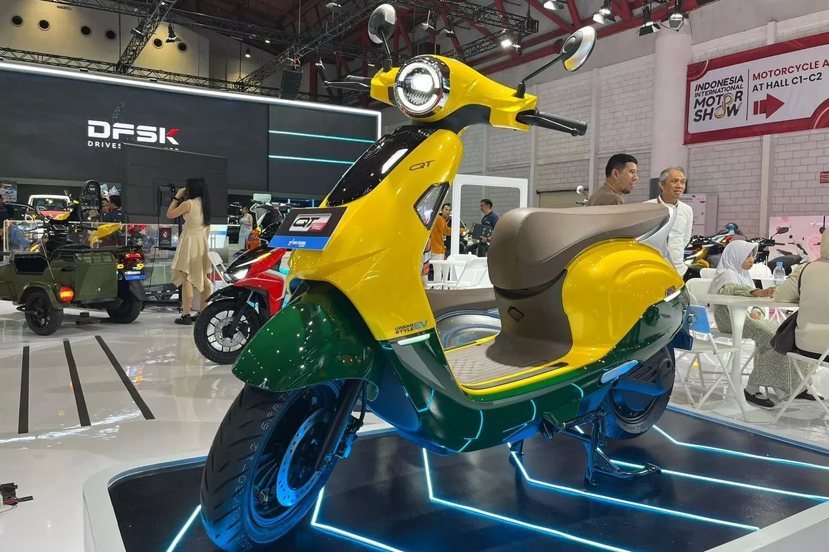 Indomobil Tanggapi Wacana Konversi Motor Listrik di Indonesia