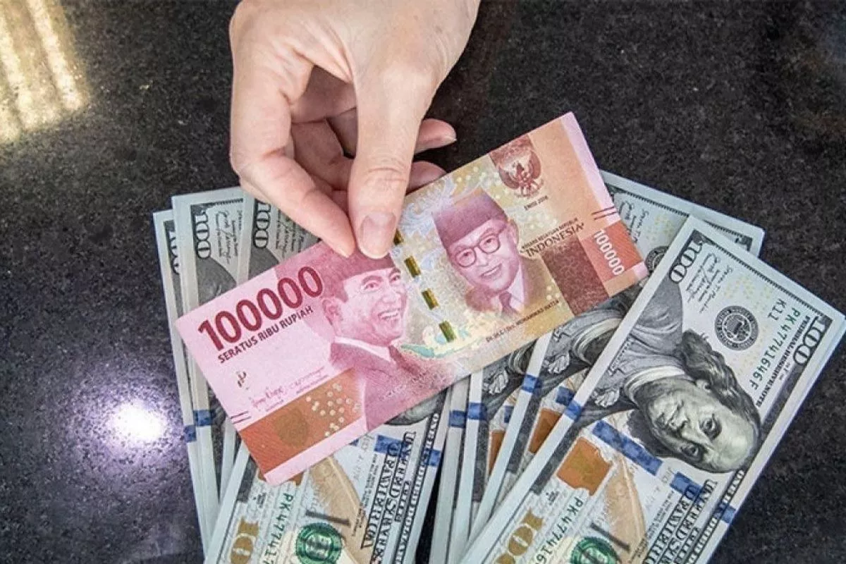 Rupiah Menguat ke Rp17.952, Cek Kurs Dolar AS di 4 Bank Besar