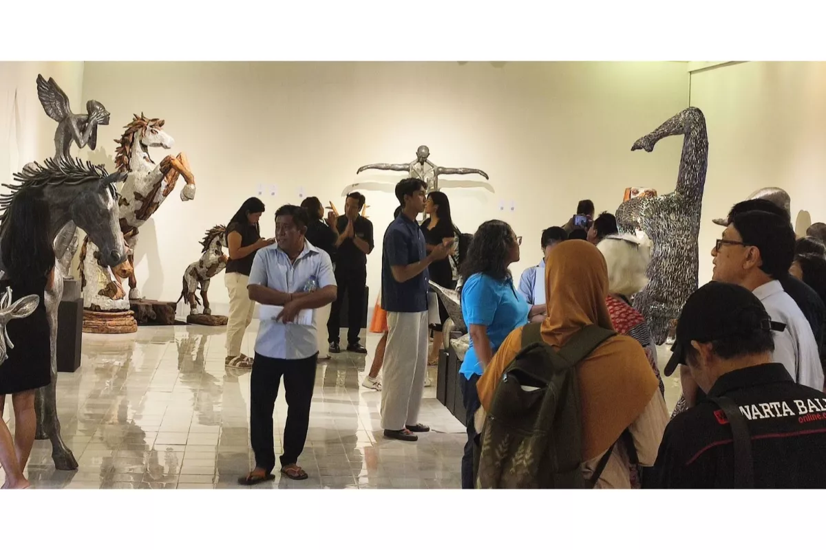 Sudamala Resort dan Timbol Art Gallery Gelar Pameran Patung Epik