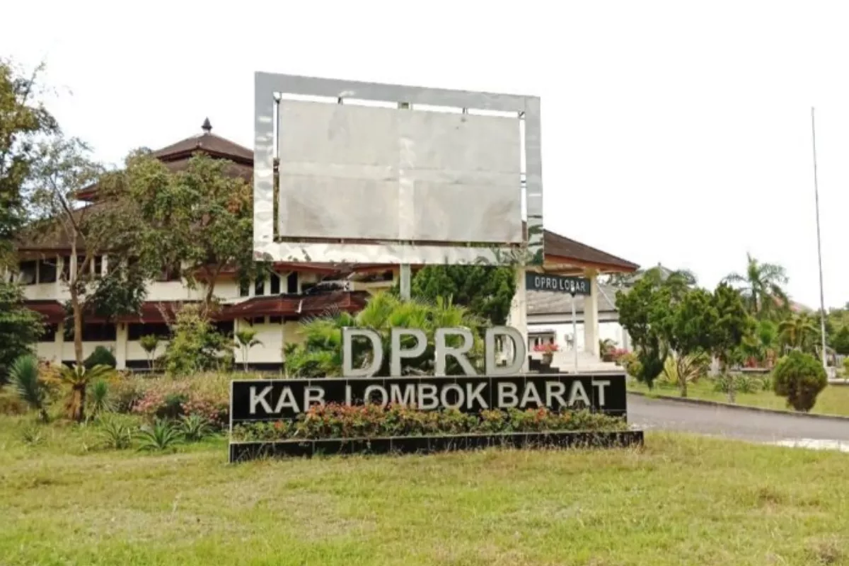 Fraksi DPRD Lobar Tolak Rencana Gedung Baru Pakai Dana APBD