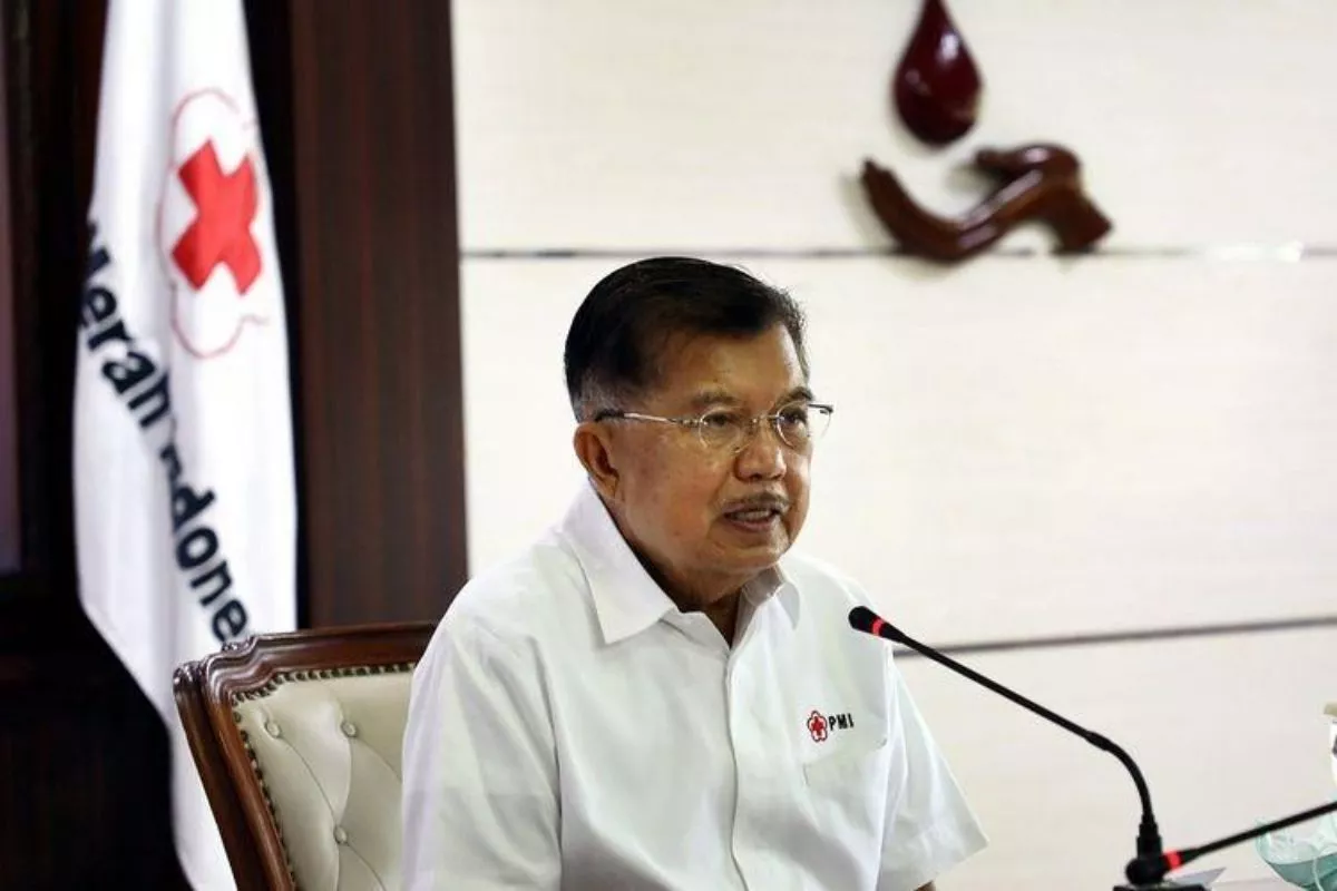Atasi Krisis Air, PMI Kerahkan 200 Mobil Tangki ke 8 Provinsi